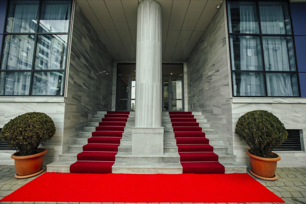 Hotel West Batumi Exterior photo