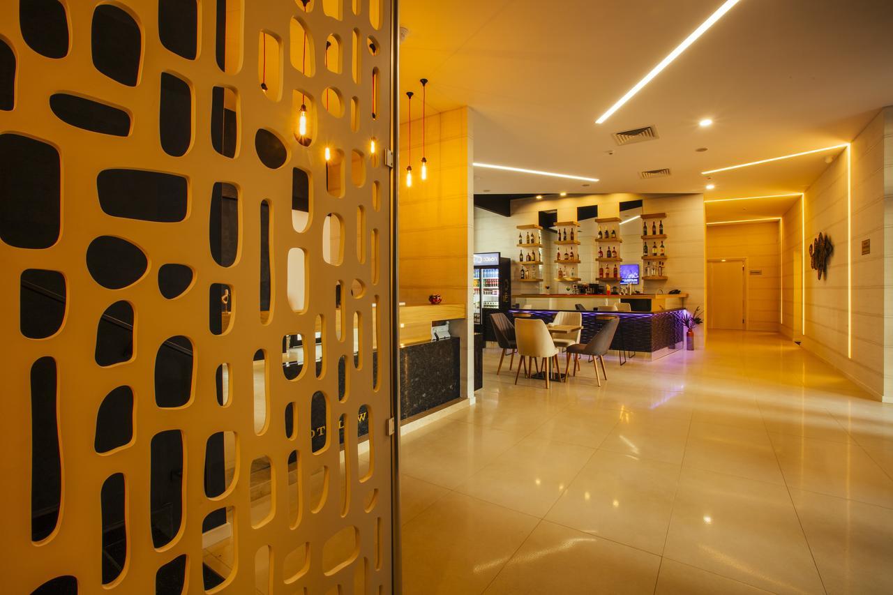 Hotel West Batumi Exterior photo