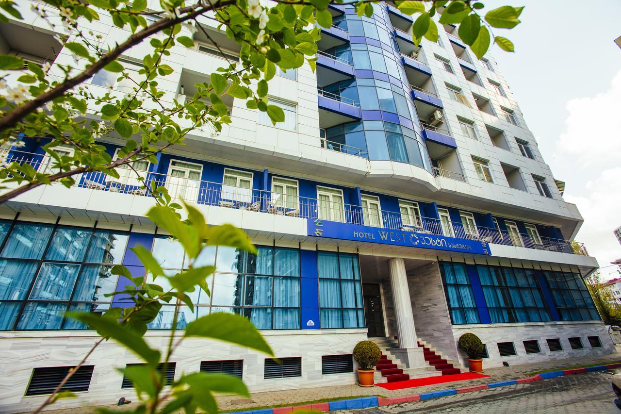 Hotel West Batumi Exterior photo