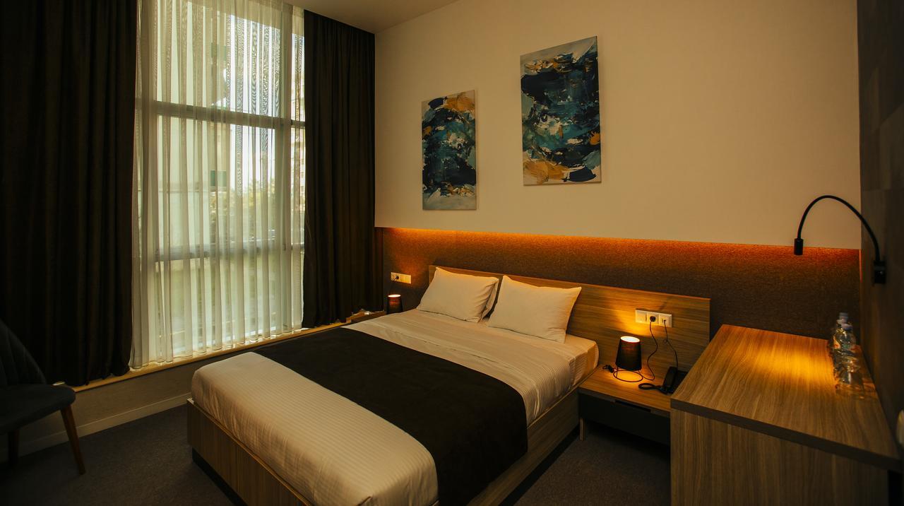 Hotel West Batumi Exterior photo