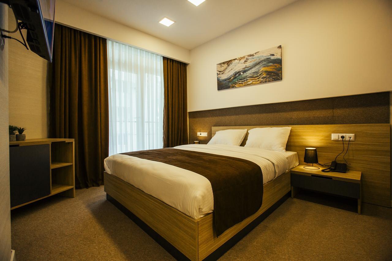 Hotel West Batumi Exterior photo